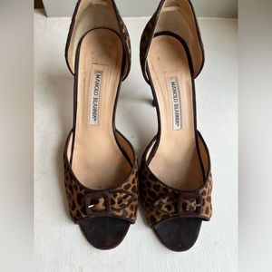Manolo Blahnik Dipado Leopard Print Pony Hair 3.5” D’Orsay Pump Size 39.5